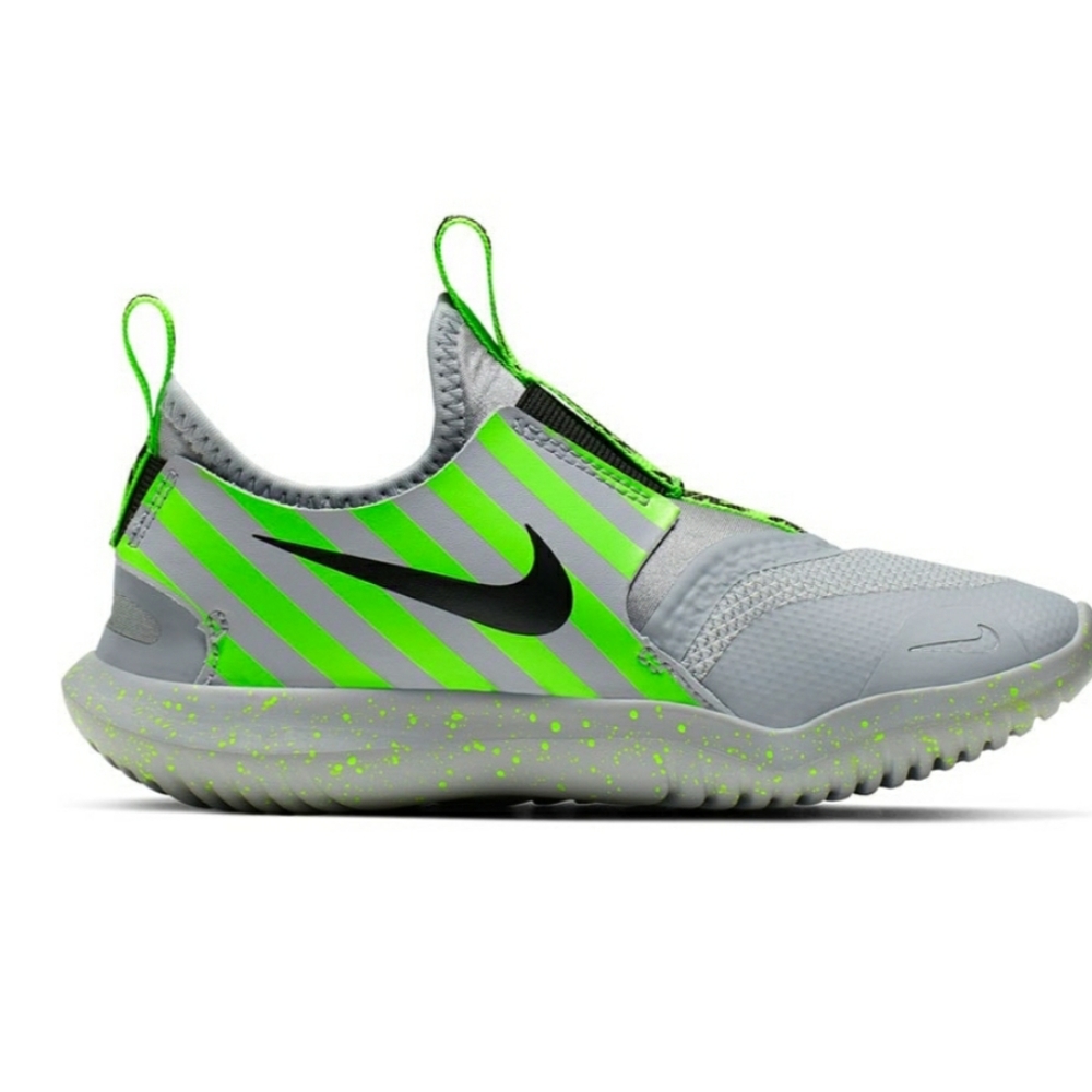 New boys Nike youth flex runner running shoes